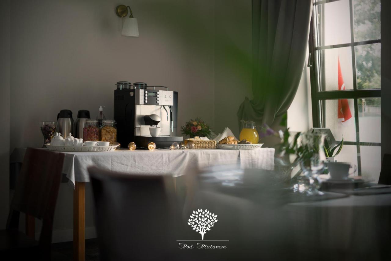Szafirowy Dwor Hotel & Restauracja Gliwice Exteriör bild